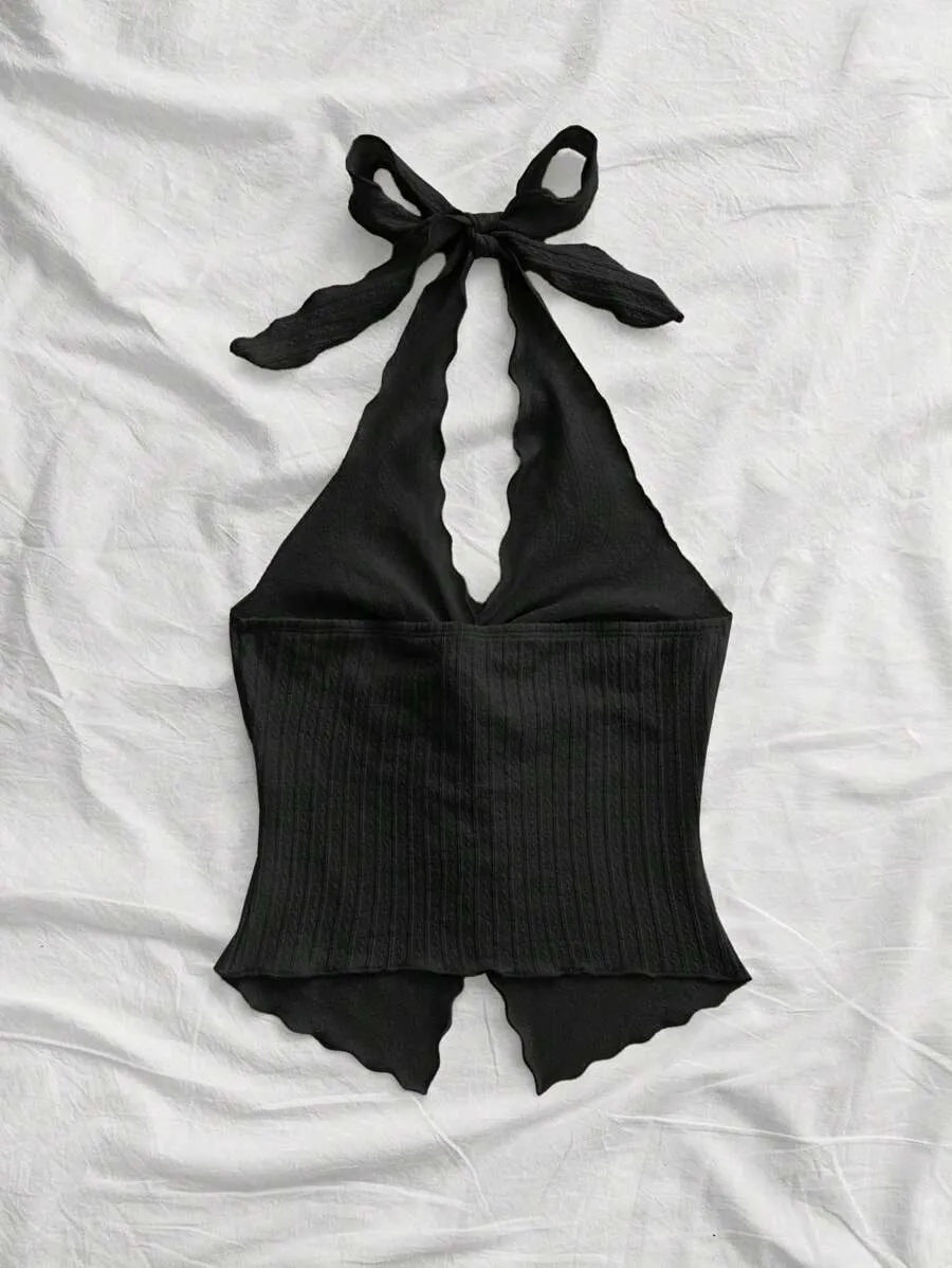 Women's Sexy Halter Neck Open Back Tank Top – Fashionable Tie Knot Hem Detail, Sleeveless Slit Design for Summer Parties, Beach Days & Casual Chic Outfits