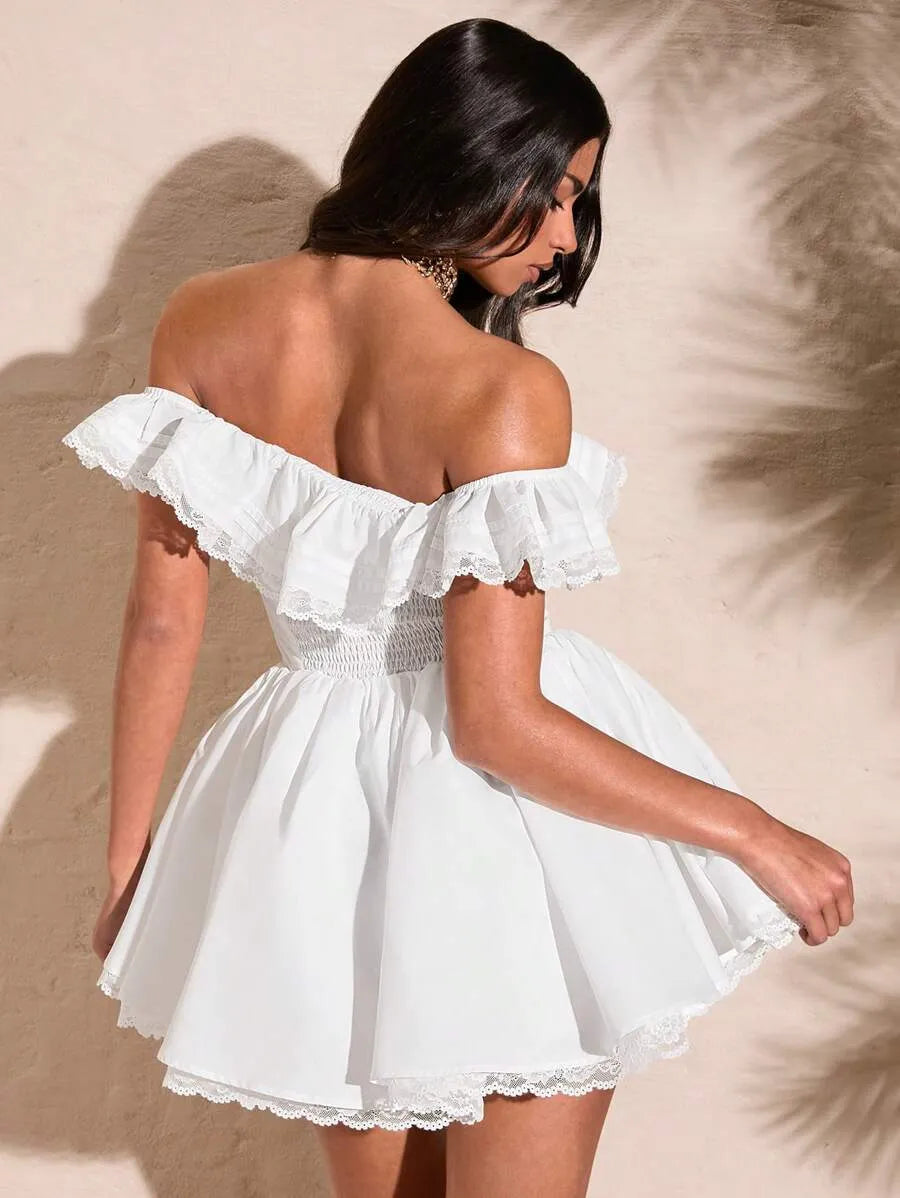 Women's Summer White Off Shoulder Lace Dress – Sexy Sweetheart Neckline with Petal Sleeves, Ruffled Bodice & Lace Edge, Elegant Solid Color Dress for Parties & Special Occasions